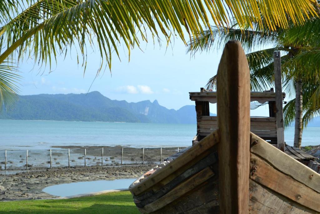 The Ocean Residence Langkawi Kuah Esterno foto